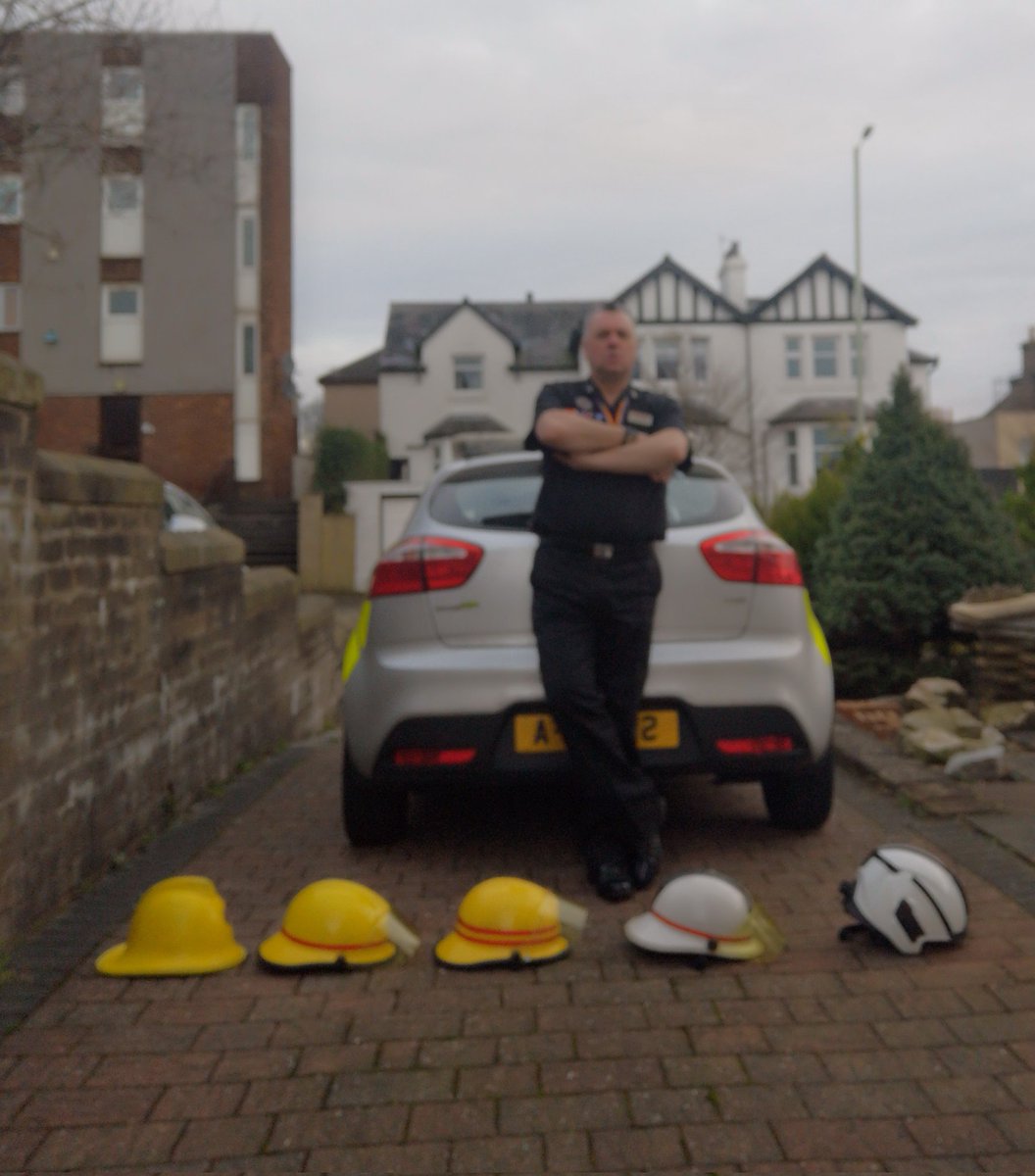 Robbster130's tweet photo. That's it done and dusted 30 years service #retirednow #standdown https://t.co/tMiUjpg6x1