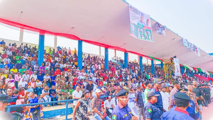 Madubukar5's tweet photo. Hello, South-South 👋

Happening Now!

2023 PDP Atiku/Okowa Presidential Campaign Rally, at U.J Esuene Stadium, in Calabar, Cross River State. #RecoverNigeria

South-South for Atiku Abubakar 

#recovercrossriverwithpdp  #AtikuIsComing2023 #WeWantPDPBack #AtikuOrganizingforAction https://t.co/afb7zrNakg