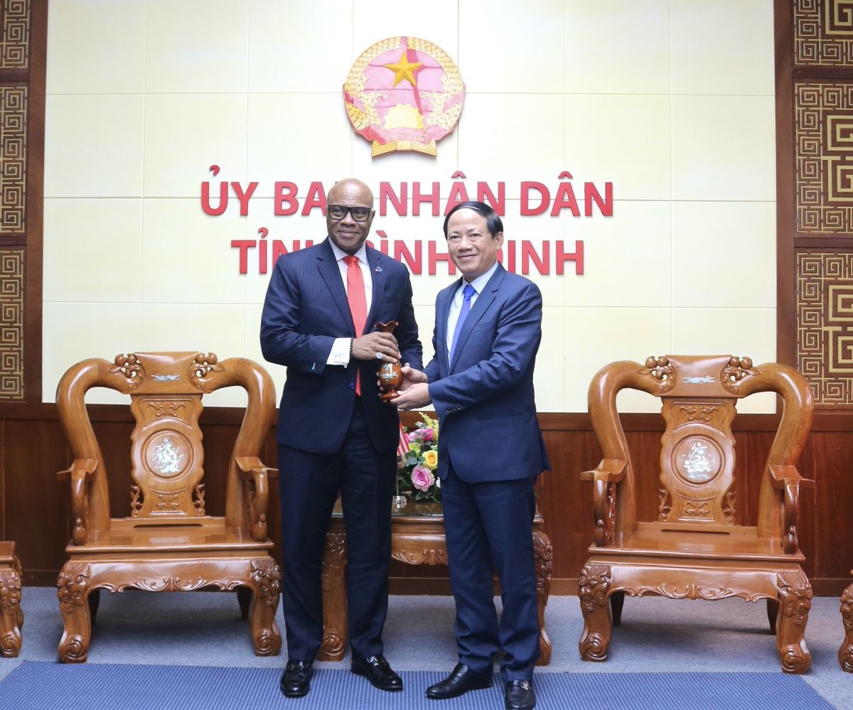 DevelopNebraska's tweet photo. Last month, Director Goins led a trade mission of Nebraska business leaders to Vietnam. Strengthening ties with Vietnam has created opportunities for Nebraska’s ag producers. The value of Nebraska beef exports to Vietnam increased over 150% from 2021 to 2022. #growne https://t.co/DhPOxCfbPW