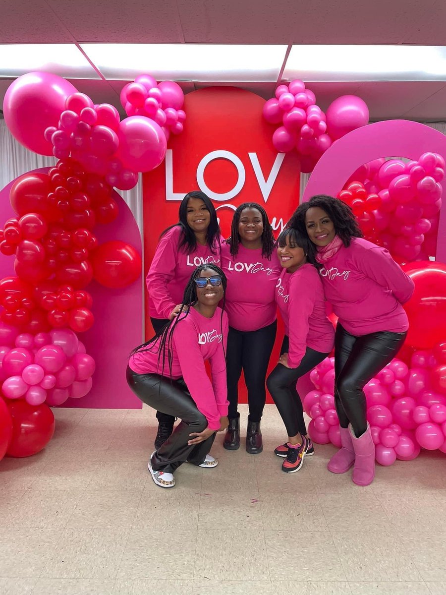 Ladies of Virtue tweet media