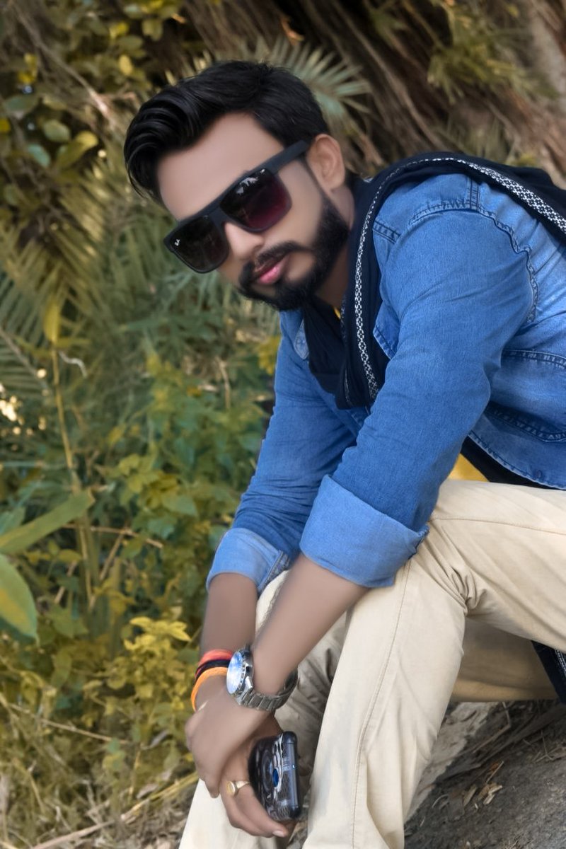 ShrivastavDiv's tweet photo. Our best friend in life is our confidence...
#ShrivastavDivyesh https://t.co/nGE4ogxIPJ