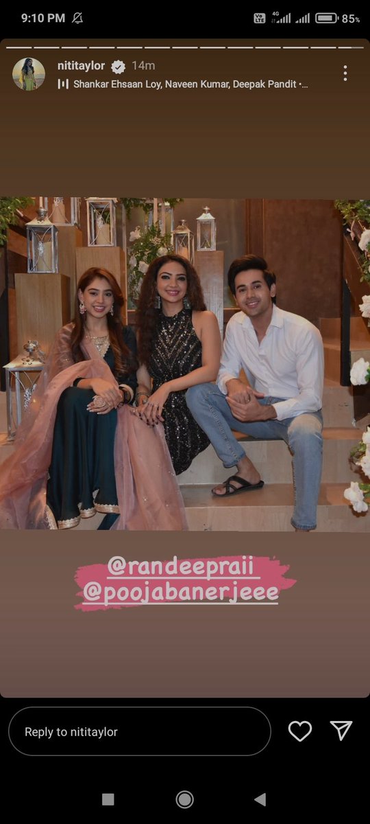 jaani2709's tweet photo. Via @niti_taylor ig story 😍
Trio yr angad ko le lete 🤗
#RandeepRai  #Raghav #PraRag #NitiTaylor #NiDeep #BadeAccheLagteHain2 #BALH2
#BadeAchheLagteHai2
@BTL_Balaji https://t.co/abvo59Xboe