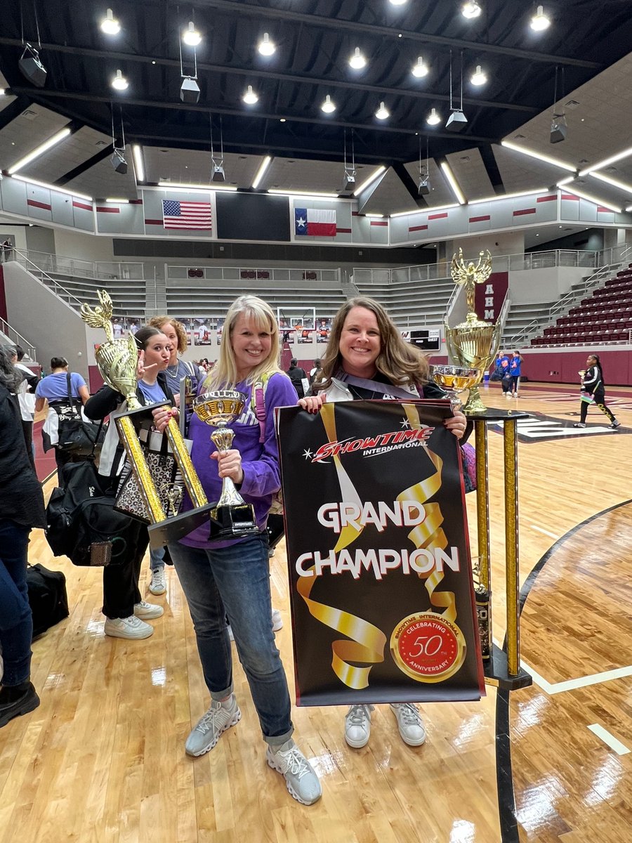 BishopLynch's tweet photo. The 55th Line of the @BL_Brigade had a phenomenal showing at the contest over the weekend! They not only won their division in every category but both officers and team were also named Grand Champions and Best of the Best out of all teams. #GoFriars
#PRIDEofBL 🤍🖤🤍🖤🤍🖤 https://t.co/0DJbkn9ROo
