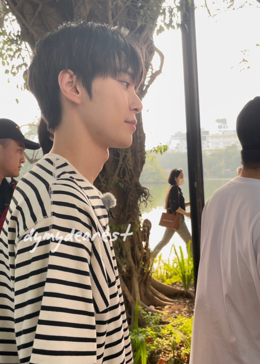 dymydearest's tweet photo. My valentine 🌷💖
#DOYOUNG #도영 #nct #nct127 #엔시티 https://t.co/M7IhaWvB8k