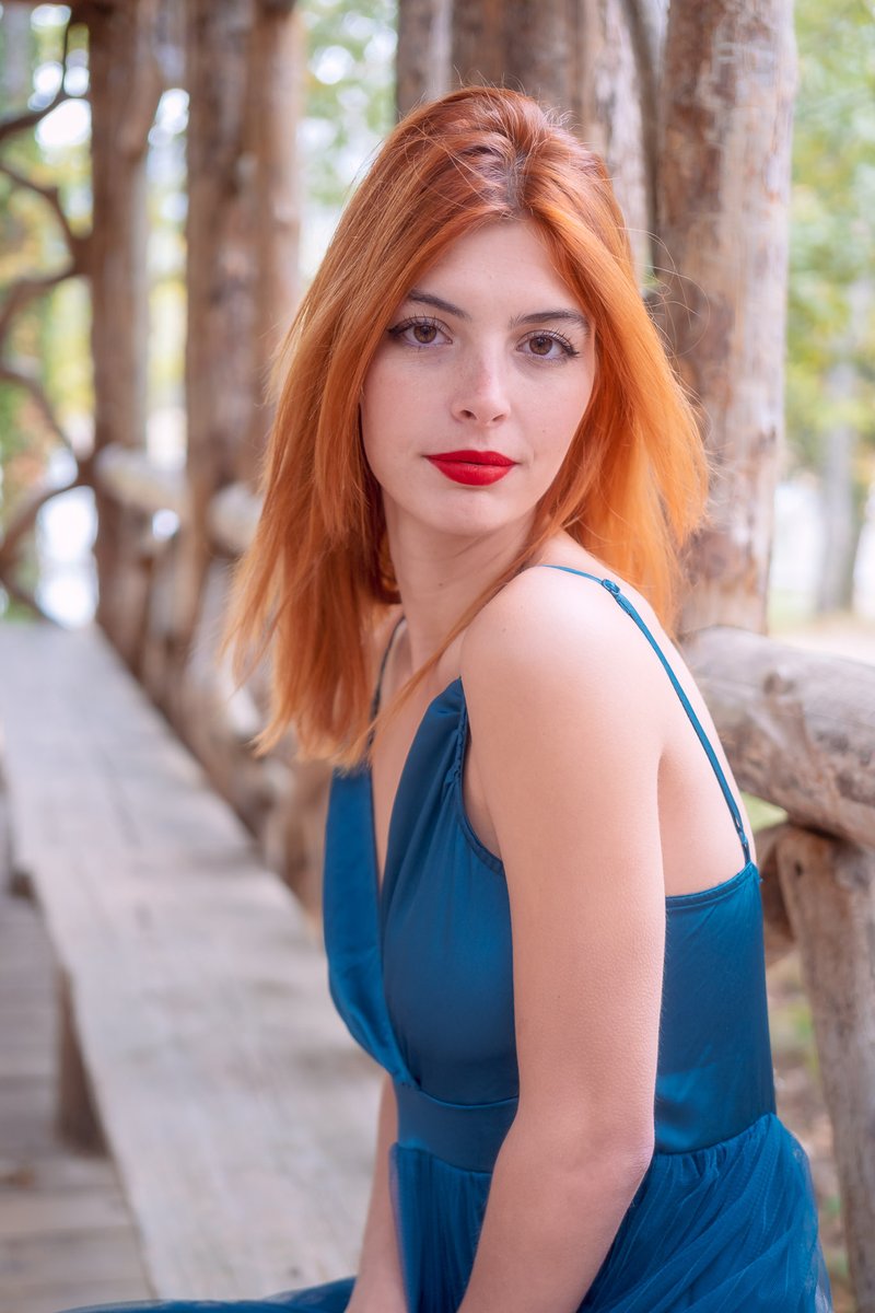 carlosvelayos's tweet photo. Reflejos cobrizos. #carlosvelayos #redhair #pelirroja #peliroja #empoderamiento #indoorphotoshoot #indoorphotograhpy #fotoartistica #naturallightphoto #girlportrait #luznatural #bookfotografico #soulportrait #photospain #modelomadrid #modelspain #retratos https://t.co/o6NhCJIFcs