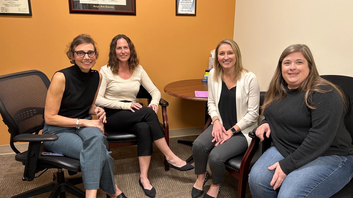 COE to use $5.8 million award to support school counseling in Greenville Co Schools. Learn why the district looks forward to continuing its longstanding partnership with the COE through this new project!
bit.ly/3lv9oPM
<a href="/EducationSC/">S.C. Department of Education</a> <a href="/AACTE/">AACTE</a> <a href="/SCASAnews/">SCASA</a> <a href="/loveSCschools/">SC ASCD Leaders</a>