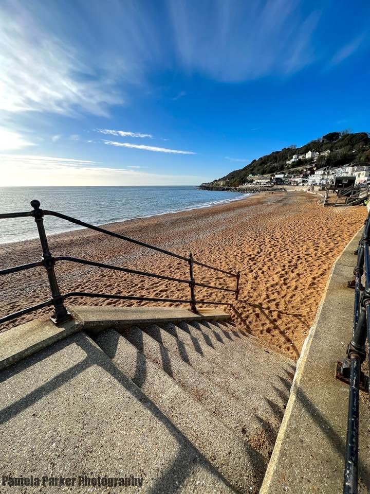 What a beautiful day at the beach! 🏖️

📌 Ventnor Beach
📷️ pamela7anne
⁠
#isleofwight #exploreisleofwight #iw #visitisleofwight #myisleofwight ⁣#ilovewight #isleofwightshots #nature #landscape #colours #pureislandhappiness #hideaway #escape #shore #goldensand #beach #Ventnor