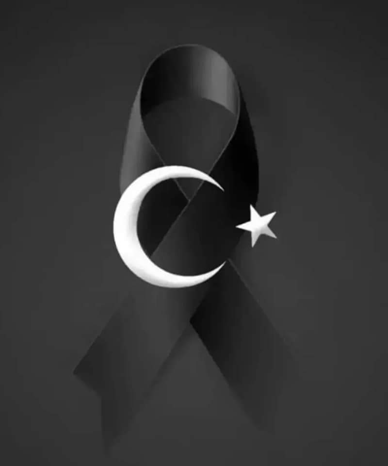 SGilik's tweet photo. Cam kırıkları gibidir bazen kelimeler, ağzına dolar insanın.
Sussan acıtır, konuşsan kanatır. 😔😥

#deprem
#malatya
#kahramanmaraş
#elbistan
#adıyaman
#iskenderun
#hatay
#diyarbakır
#adana
#osmaniye
#gaziantep
#şanlıurfa
#kilis
#türkiye 🇹🇷 https://t.co/kU7IDhgTqg