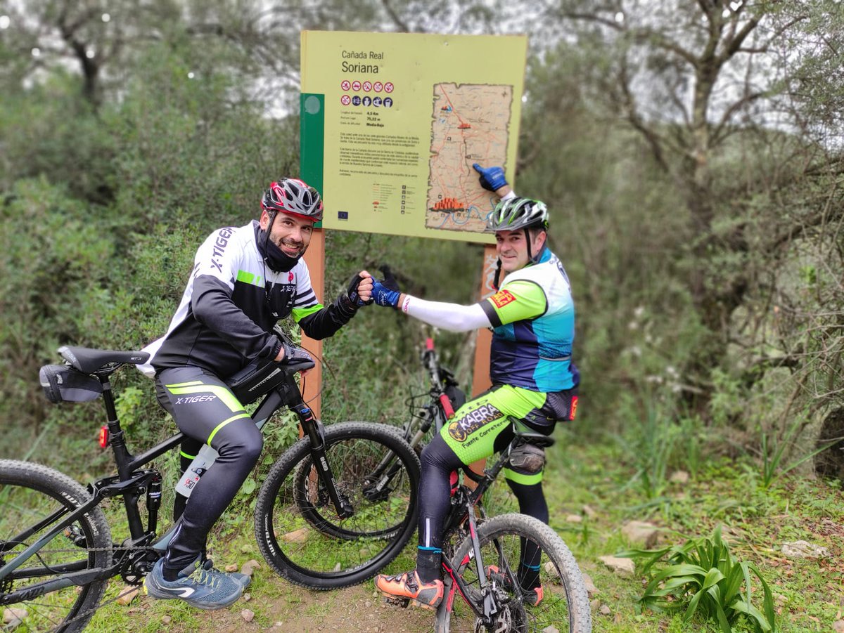 CDCarretereno's tweet photo. Finalizada la 2 etapa del Camino de Santiago, peregrinos llegaron hasta Valchillon y Bicigrinos hasta Villaharta, buena jornada y espectaculares paisajes, en compañía de CD La Colmena https://t.co/WqbwyYTEyb