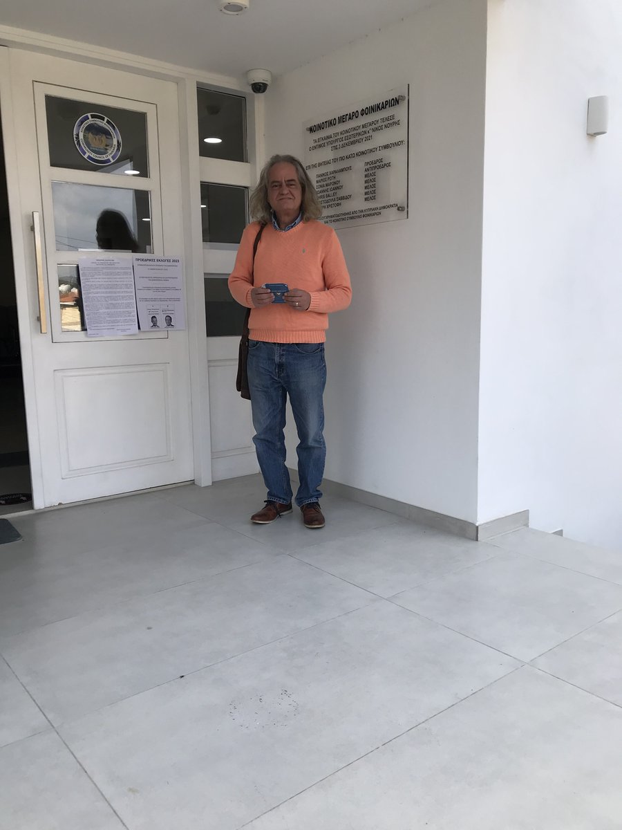 AndronicosCy's tweet photo. 2/2. Από τους 900.000 Κύπριους(στην ελεγχόμενη από την κυβέρνηση περιοχή),οι 700.000 δεν μπόρεσαν να ψηφίσουν ή δεν ψήφισαν τον νέο μας Πρόεδρο.Ελπίζω ο κ. Χριστοδουλίδης να βοηθήσει να ενώσουμε την πολιτικά κατακρεουργημένη χώρα μας.Γιατί ΜΑΖΙ, μπορεί να γίνει ένα μεγάλο έθνος. https://t.co/rqv4HXU9ur