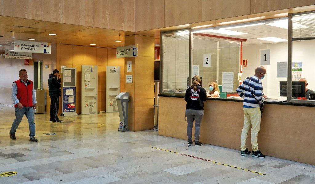 Desde la <a href="/jcyl/">Junta de Castilla y León</a> consideramos que es momento de volver a la atención #presencial en las oficinas públicas administrativas, como regla general, sin cita previa, salvo excepciones. Así se llevará a cabo también en las delegaciones territoriales.