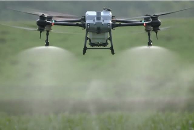 Braydocaldy's tweet image. If your interested in drones in agriculture then along to our day at Nutrien Tumby on March the 2nd. DJI will be there with the T40 to demonstrate and answer all of your questions. Call or text 0428846019 if you with to attend.