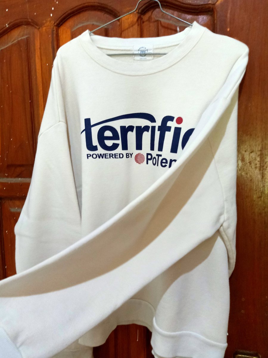 kimteyungwife's tweet image. WTS WTS PRELOVED CREWNECK/SWEATER
#thrift 
#prelovedsweater
#zonauang