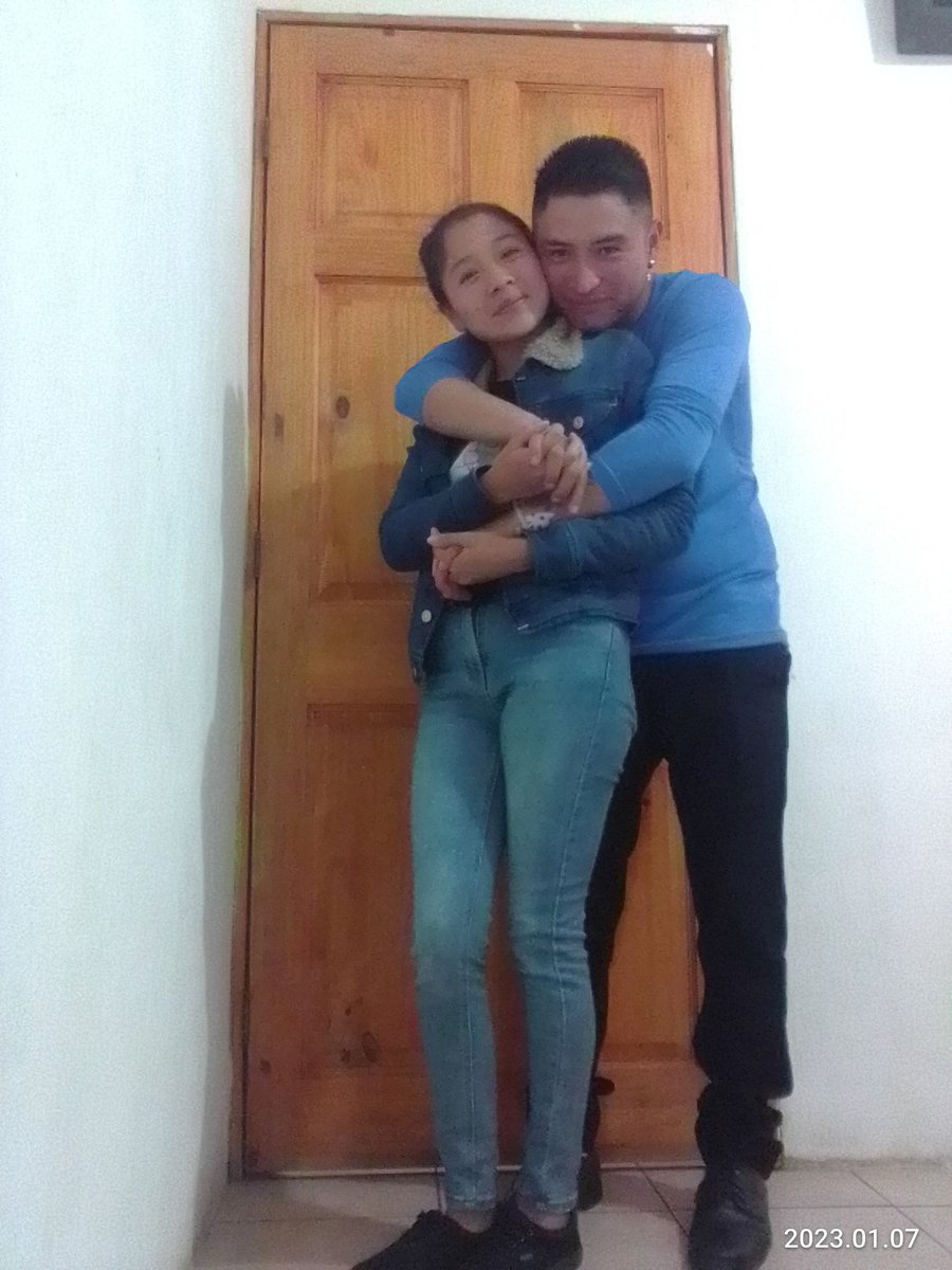 Johnny_patzan's tweet photo. El Porte De Mi Reina 😘😍
#love https://t.co/ykWfWHW6X2