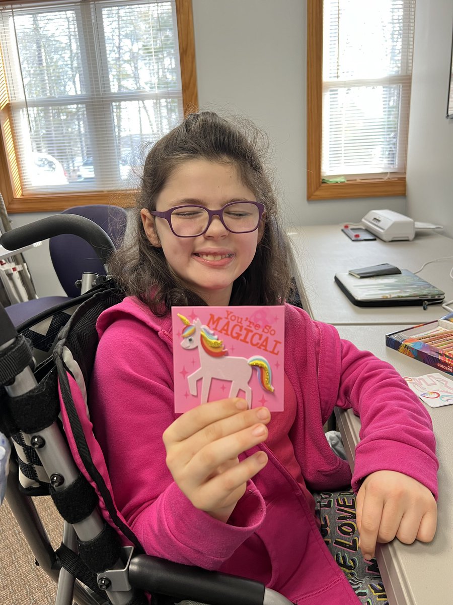 SproutPeds's tweet photo. Miranda wants to wish everyone a Happy Valentine’s Day! 💕 Making valentines for friends is a great way to develop those fine motor skills! 

#ot #occupationaltherapy #finemotorskills #finemotor #finemotoractivity #finemotoractivities #valentines #happyvalentinesday #sproutitout https://t.co/LSWWbUNxl9