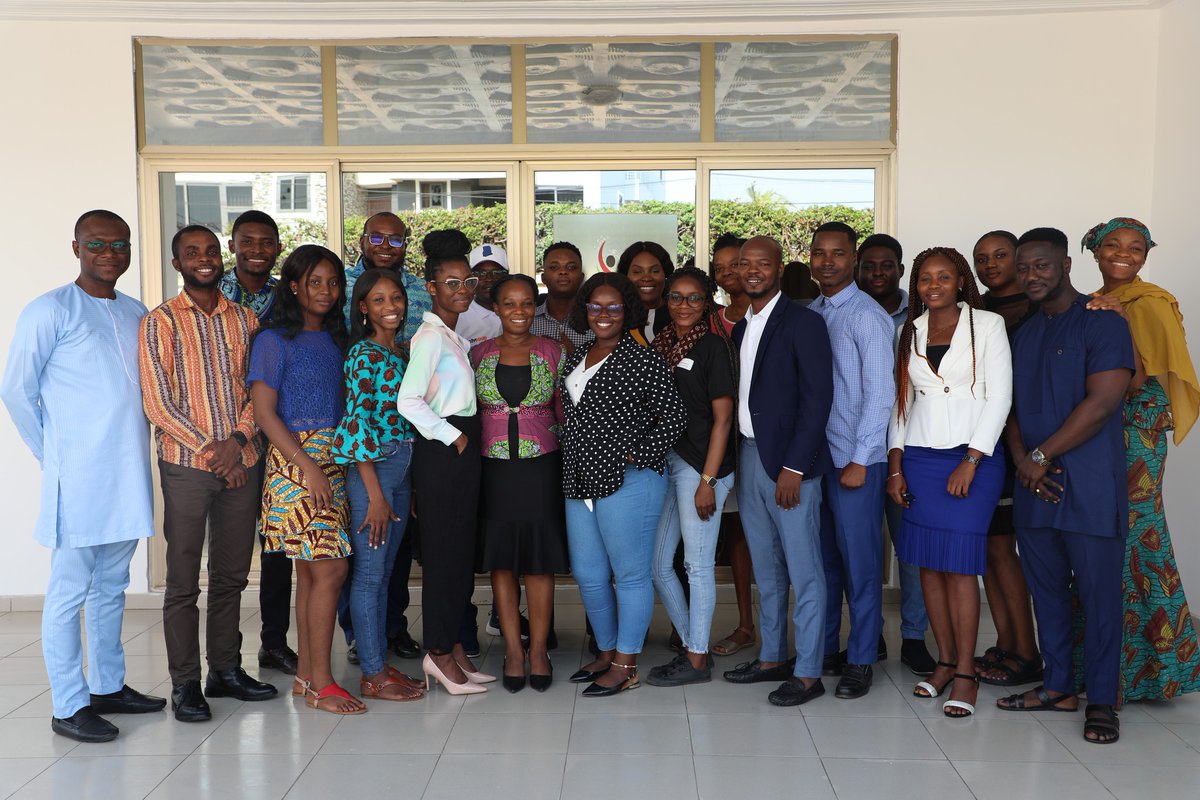 wadpn's tweet image. ...digital activists in West Africa to learn more about some best practices and tools to stay safe and secure online, organised by @wacsi.

#TechSoup #WestAfrica #HiveMind #WACSI

2/2