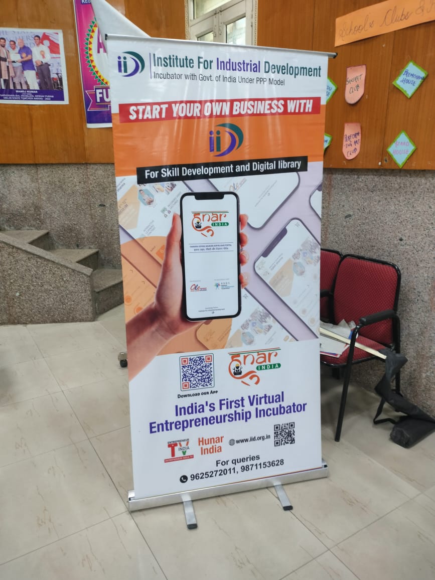 HunarIndiaOrg's tweet photo. Today a successful Induction session on the HUNAR India app was conducted at SBV School, Keshav Puram. More than 150 students attended it and also downloaded the app.
#school #session2023 #Appreciations #educational #inductionsession #educationmatters #studentsfirst #HunarIndia https://t.co/Gm3awI8Blg