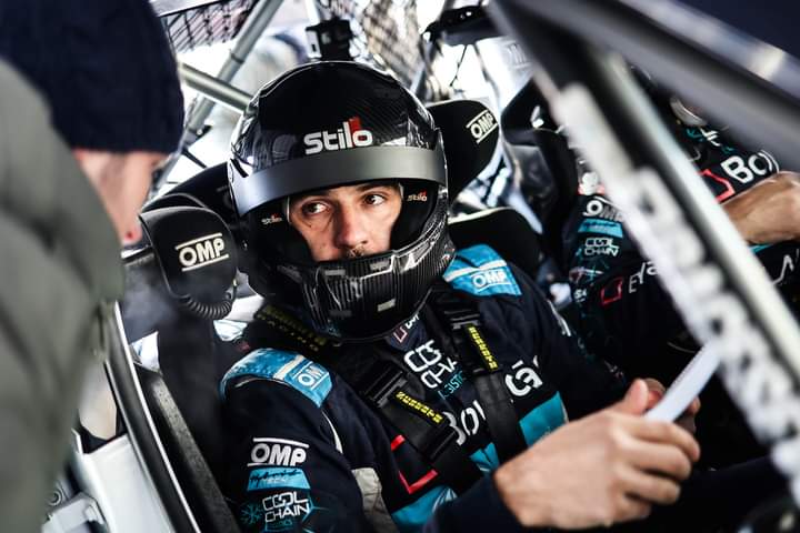 RaceSeven.com tweet media