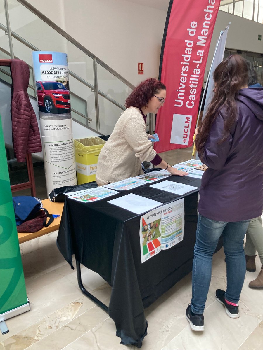 Agradecidos de la acogida que tuvo el proyecto <a href="/activate/">Jim Delaney</a> en la <a href="/uclm_es/">Universidad de Castilla-La Mancha</a> . 
Para más información: uclm.es/global/promoto… 
<a href="/redes_verdes/">Redes Verdes Por La Sostenibilidad</a> <a href="/SBerdeak/">Sare Berdeak</a>  <a href="/plan_accion/">Global Action Plan España - GAP España</a> <a href="/FMontemadrid/">Fundación Montemadrid</a>
<a href="/caixabank/">CaixaBank</a> <a href="/AsociacionALANA/">ALANA</a>
<a href="/UAM_Madrid/">UAM Autónoma Madrid</a> <a href="/urjc/">URJC</a> <a href="/unicomplutense/">Complutense</a> <a href="/uclm_es/">Universidad de Castilla-La Mancha</a> <a href="/BibliotecaUCLM/">Biblioteca UCLM</a> 
#ActívateMás #GAP