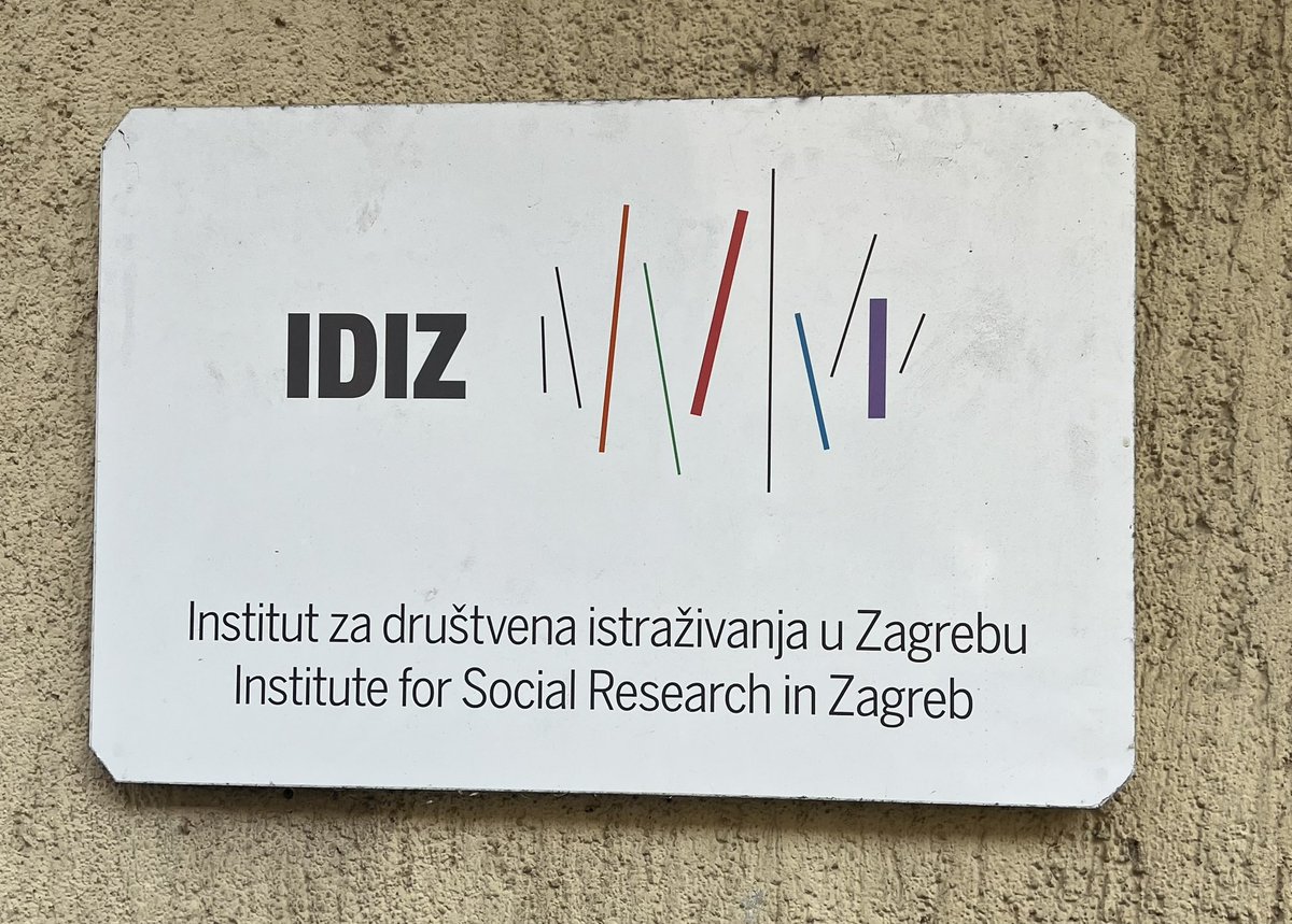 Paula Mulkerns tweet media