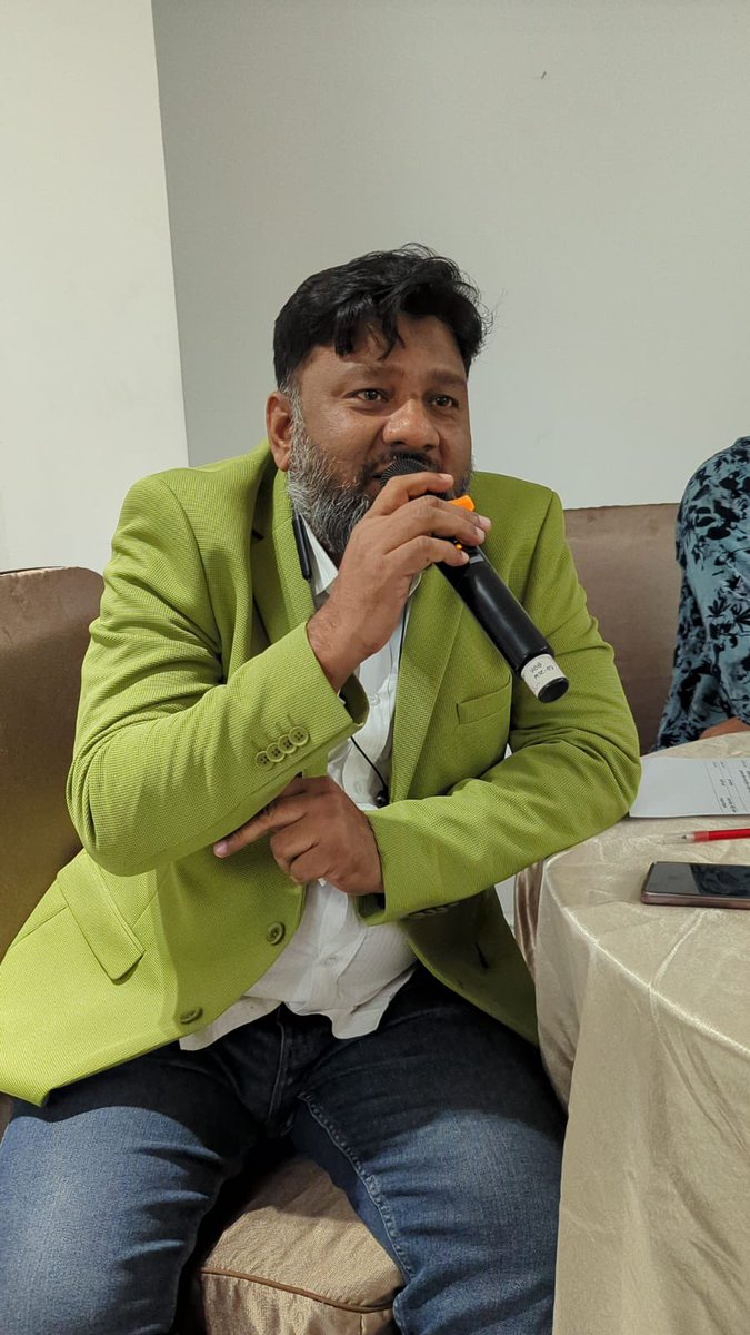 Awaj_fdn's tweet photo. @Awaj_fdn &amp; @IWRAW organised a multi stakeholder meeting on #gbv prevention &amp; ratification of ILO C190. https://t.co/uWhd0aH6S9