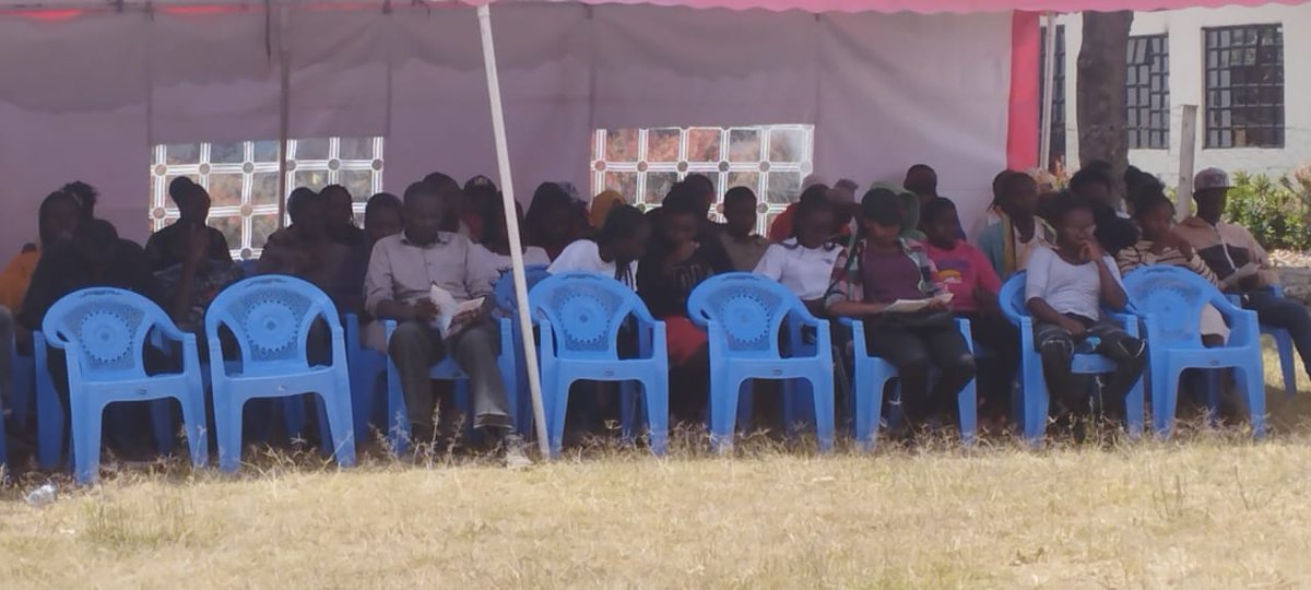 YBN_Kenya's tweet photo. On 11th Saturday 2023: #youthbilanoma, Nakuru County Government - Official  and Baharini Forum amongst other stakeholders held a #YouthForum which targeted the young people especially the form four(4) leavers on matters #education.

#youthbilanoma #elimubora #maishabora https://t.co/6kPvr2SdSS
