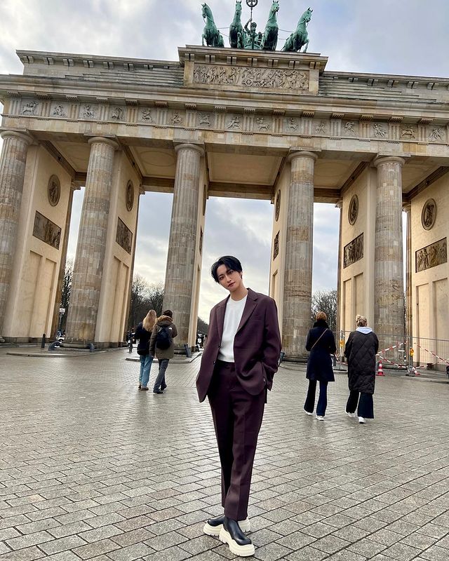 ATEEZUD's tweet photo. [ 230213 | INSTAGRAM — SEONGHWA ]

[#인星화그램] In Berlin🇩🇪

#ATEEZ #에이티즈 #성화 #SEONGHWA @ATEEZofficial —1
🔗 https://t.co/dxBO2k5p4s https://t.co/4cwNKwbgJI