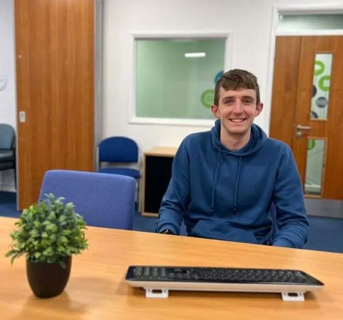 DACDTUoL's tweet image. Why study for your #PhD at the CDT? &quot;The reason I returned to academia was that I wanted to return to a place of being able to independently carry out a large body of detailed research.&quot; 

Read Will&apos;s profile: buff.ly/3XE7iez 

#phdjourney #distributedalgorithms