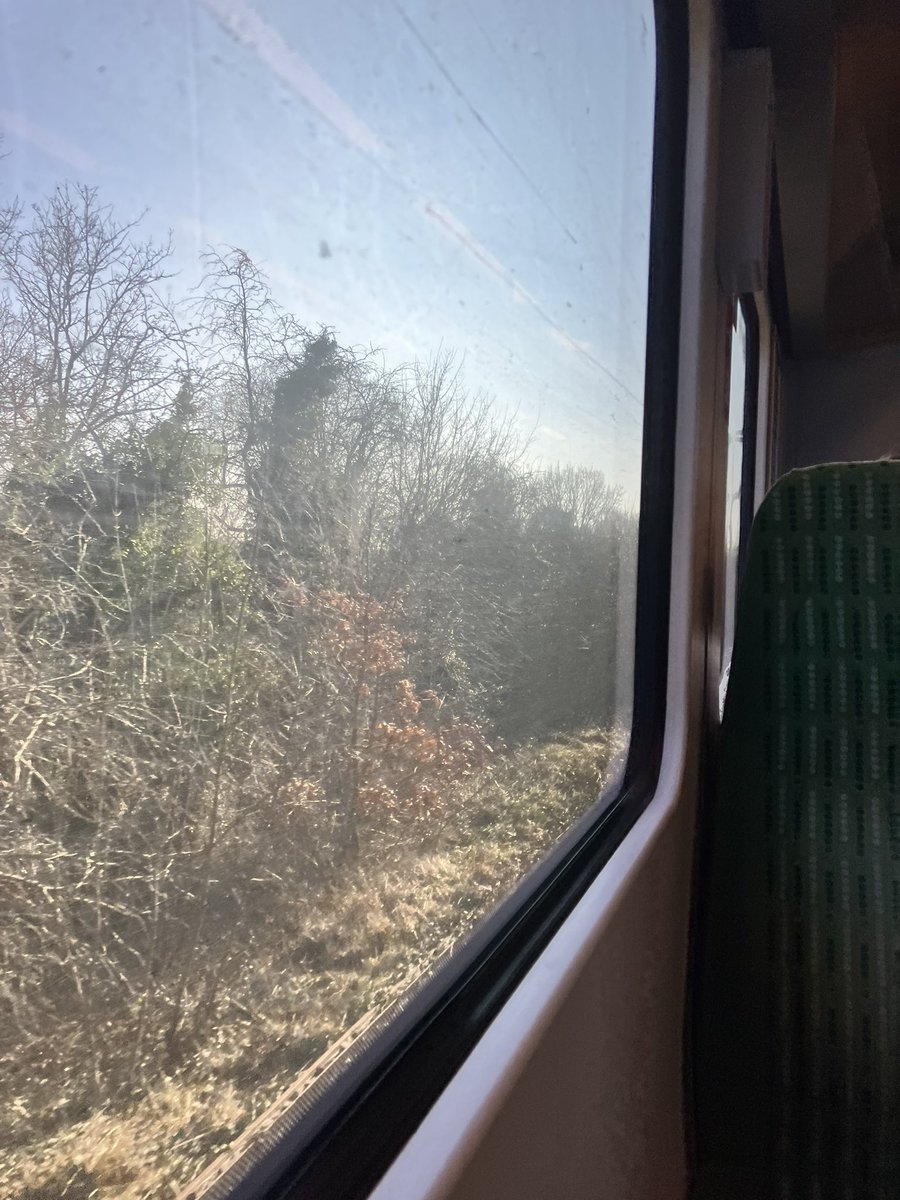 elspeth_mathie's tweet photo. @CRIPACC1 meeting - from on-line to train line! Off to meet Penny Vicary to discuss “digital exclusion” @Wendy_J_Wills @ARC_EoE #inclusiveinvolvement #rangeofinclusivemethods
#feedbackforall https://t.co/ZbXmqMHAvp