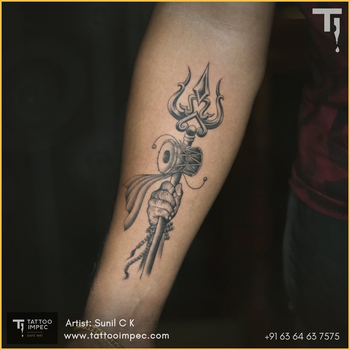 #trishultattoo #trishultattoos #customisedtrishultattoo #tridenltrishultattoos #trishultattoodesigns #trishultattooideas #besttrishultattoodesigns #uniquetrishultattooideas
.
#tattooimpec #besttattoostudio #famoustattooartists #tattooperfectionist #tattoostudiomysore #sunilck