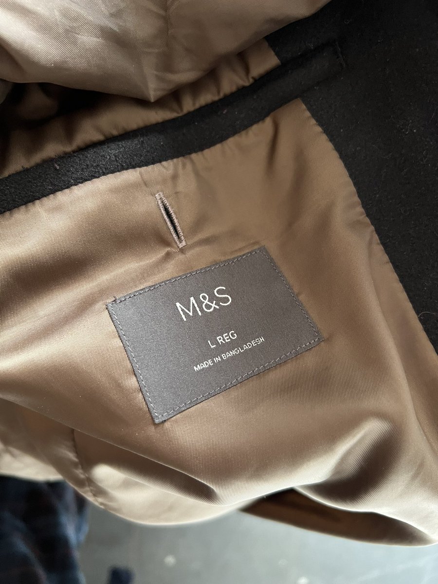 MrJoey71000's tweet photo. @marksandspencer Really not impressed with the quality of this coat which was given to me as a Christmas present only two months ago and already the seams in the arms have gone! https://t.co/Z4d2uuqX6a