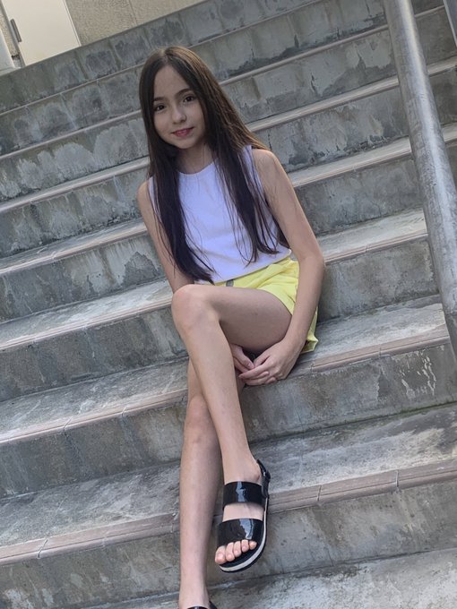 Twitterのコスプレ画像25