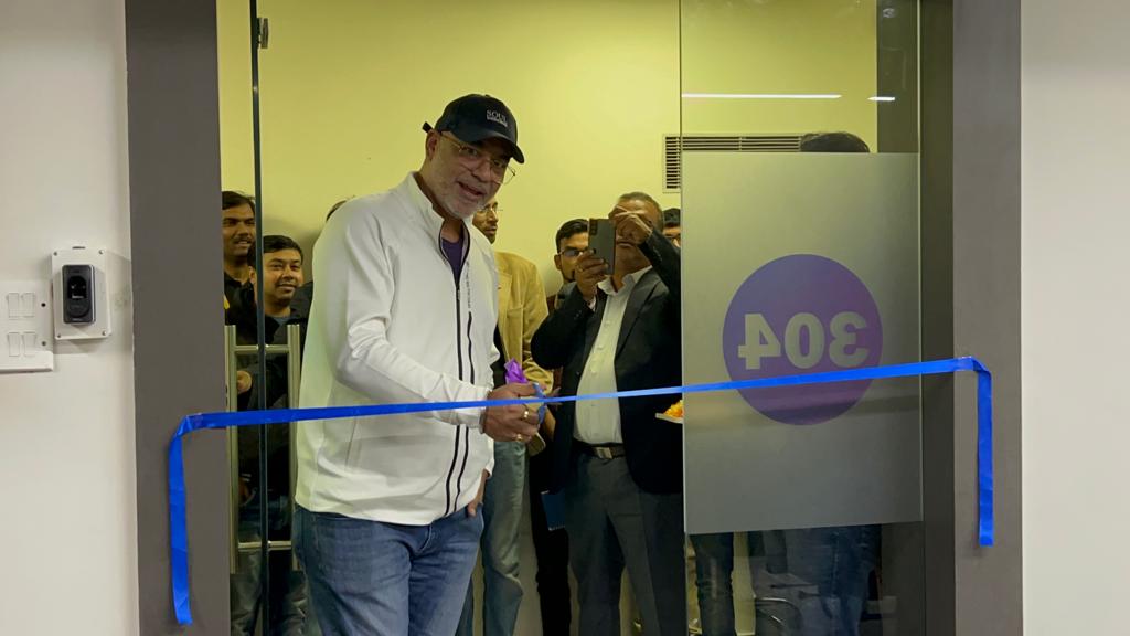 PrediQtit's tweet photo. Team PrediQt New Office Puja & Inauguration❤️.
#newofficeinaugral #editiontothefamily #teamgrowing https://t.co/ilqf9BEyYp