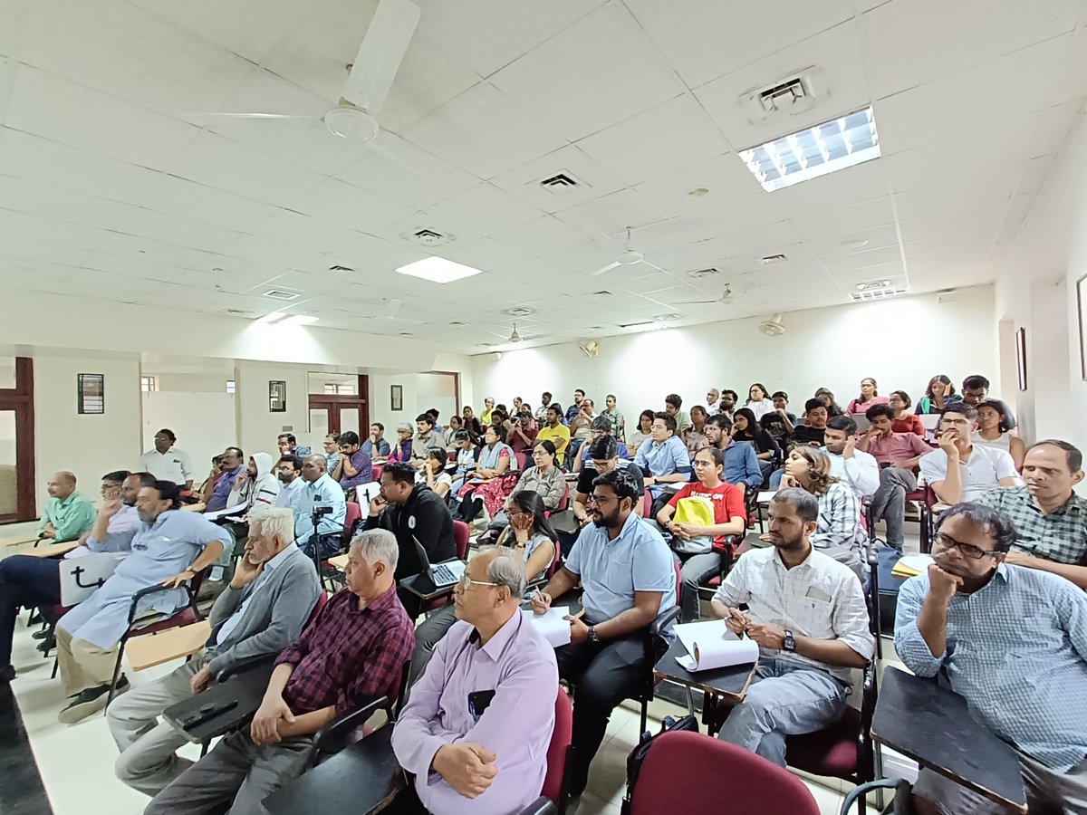 gipe_official's tweet photo. Dr Amartya Dutta enlightened attendees about the ancient Indian tradition of calculating the weighted arithmetic mean since 628 CE. He delivered a session at Gokhale Institute of Politics and Economics on Feb 09, 2023.
@ISIKolkata #arithmeticmean #statistics #gokhaleinstitute https://t.co/KnTqqmEovQ