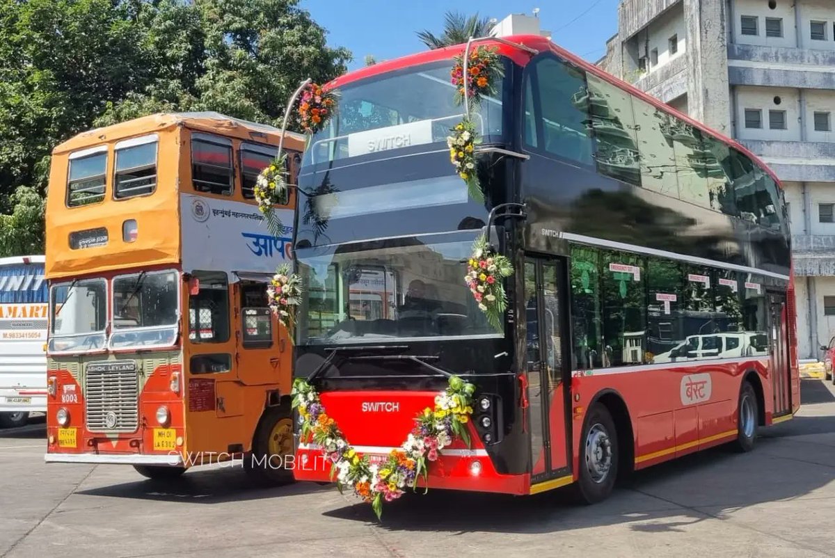 Big day for Mumbai! The new full-EV double decker finally joins the fleet.  Seen here with its diesel powered predecessor that will see retirement once it turns 15. 

@myBESTBus @RoadsOfMumbai @rajtoday @SwitchMobility