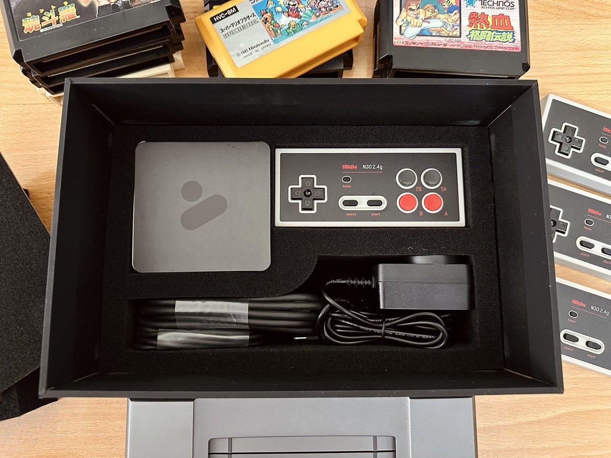 xmilu2's tweet photo. Analogue Nt Mini Noir https://t.co/JjVK9Wz67y