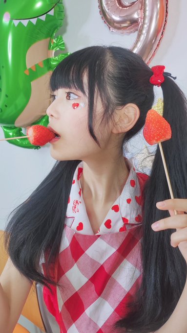 Twitterのコスプレ画像18