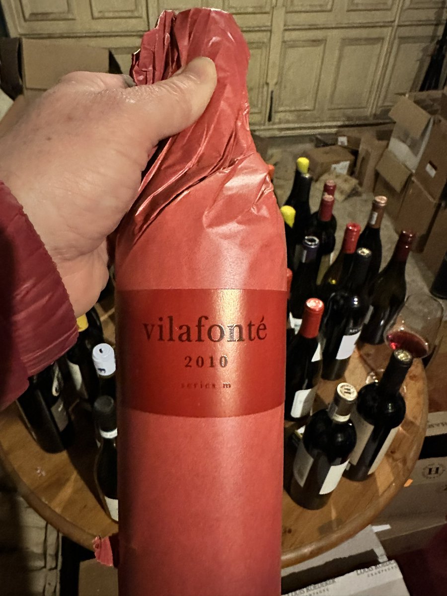 Mr_Winoship's tweet photo. @Vilafonte Series M 2010 is quite special. Soon to be home of a happy client. #cult #cultwine #icon #iconwine https://t.co/f6PvfTKKZr