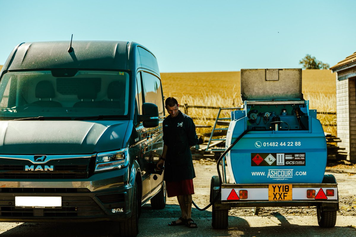 AshcourtGroup's tweet image. Did you catch our fuels team on Guy Martin’s Great British Power Trip on @Channel4 delivering a small bowser of HVO, our eco-friendly, premium diesel fuel made from only renewable and sustainable materials?

Read the article here ashcourt.com/news-post?id=78 

#HVOfuel #GuyMartin