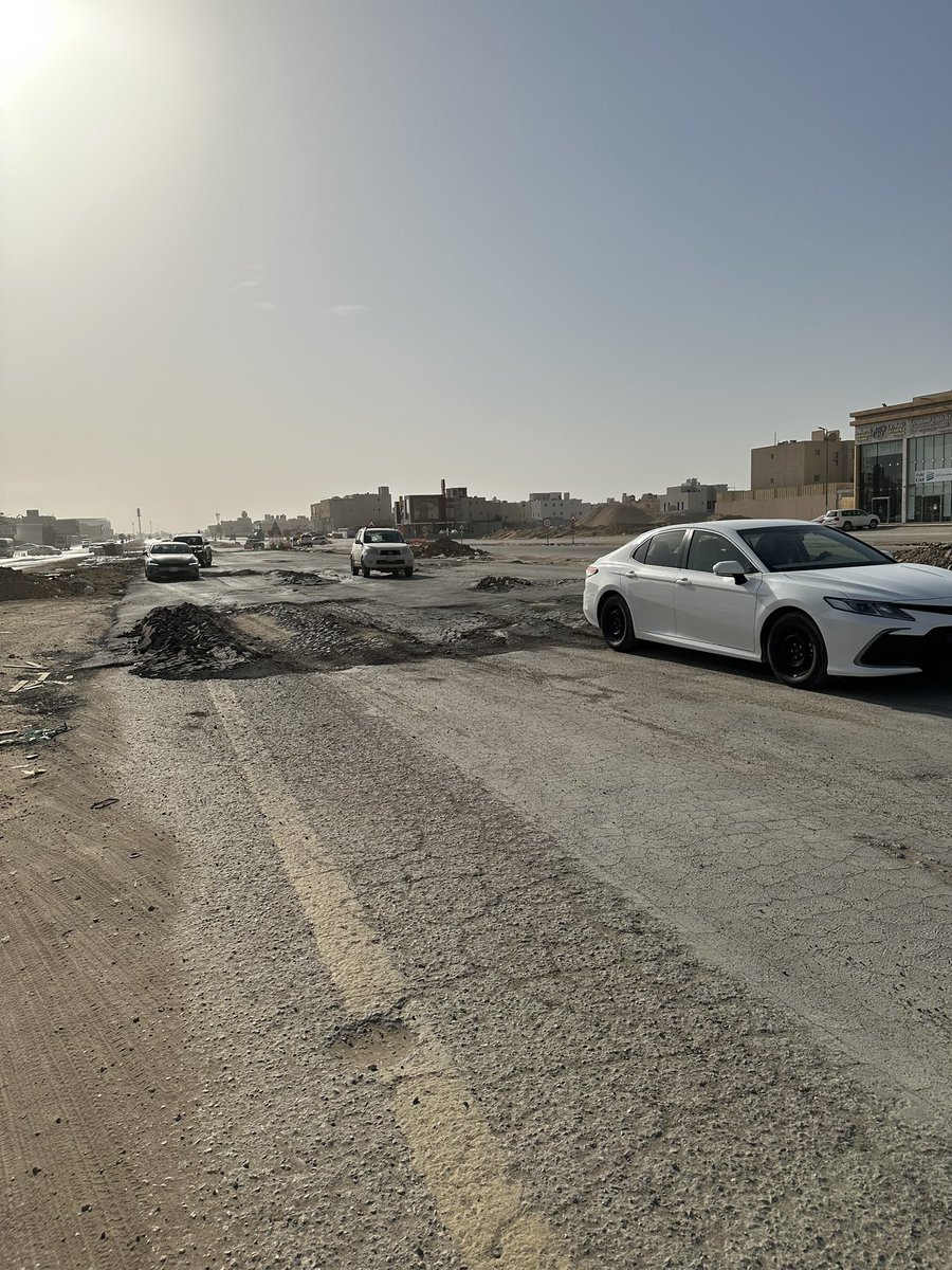 Abdrhman_Saud's tweet image. شارع رئيسي في الرياض - حي العارض