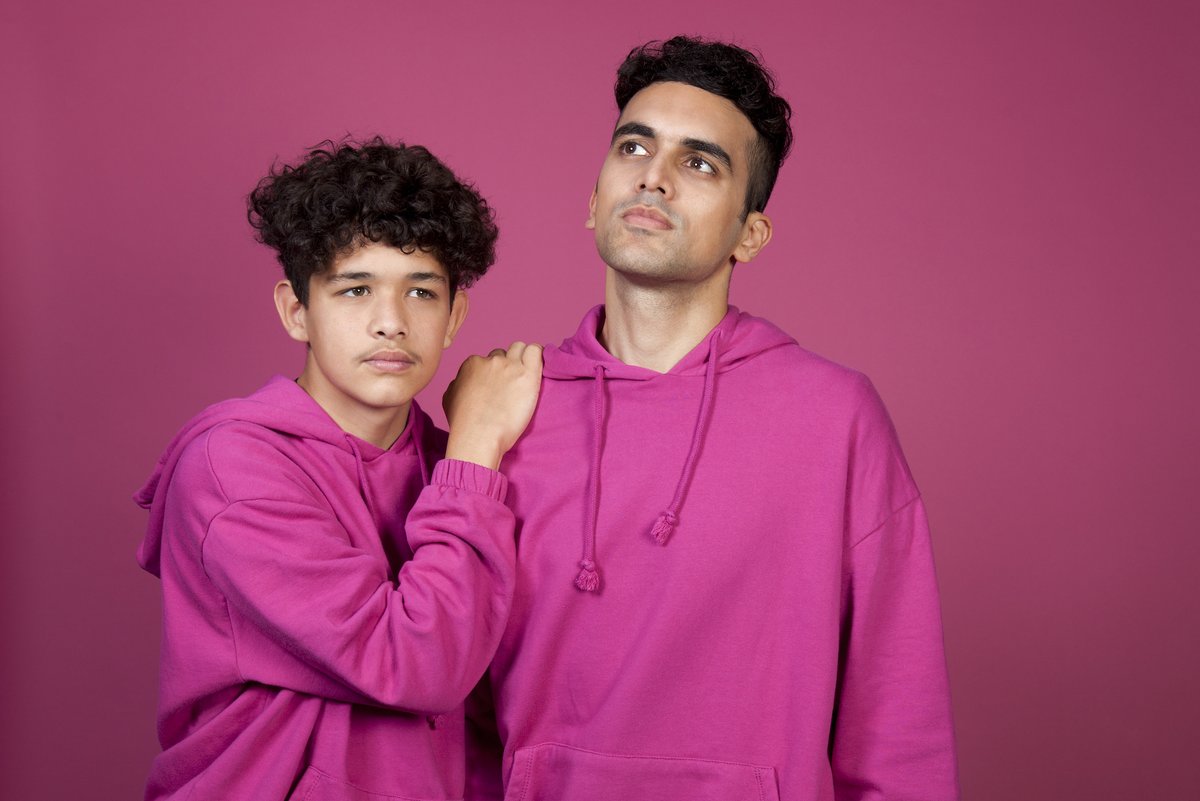 Excited to have @vijayrajpatel92 visiting with Brotherly, Otherly, Disorderly this Thursday. All kicks off at 7.30pm 
theshowroomchichester.co.uk/whats-on/vijay…