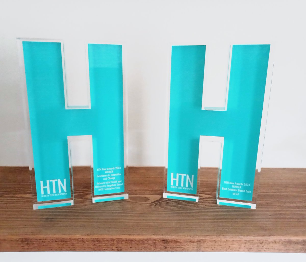 VitalHub UK (@vitalhubuk) on Twitter photo Starting the week on a real high - we've received the TWO awards <a href="/VitalHubUK/">VitalHub UK</a> won at the <a href="/health1tech/">HTN Health Tech News</a> Now Awards 2023!
#MCAP won the Best Evidence-Based #Tech category & <a href="/Intouchflow/">Intouch with Health</a> in partnership with the <a href="/UHD_NHS/">University Hospitals Dorset NHS Foundation Trust</a>, won the Excellence in Innovation and Change category! Starting the week on a real high - we've received the TWO awards <a href="/VitalHubUK/">VitalHub UK</a> won at the <a href="/health1tech/">HTN Health Tech News</a> Now Awards 2023!
#MCAP won the Best Evidence-Based #Tech category & <a href="/Intouchflow/">Intouch with Health</a> in partnership with the <a href="/UHD_NHS/">University Hospitals Dorset NHS Foundation Trust</a>, won the Excellence in Innovation and Change category!