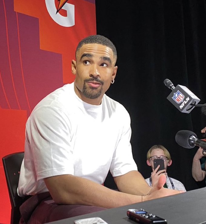 “We came up short. I think the beautiful part about it is everyone experiences different pains, everyone experiences different agonies of life, but u decide if you want to learn from it. You decide if you want that to be a teachable moment. 

I KNOW WHAT I’LL DO..”

- Jalen Hurts