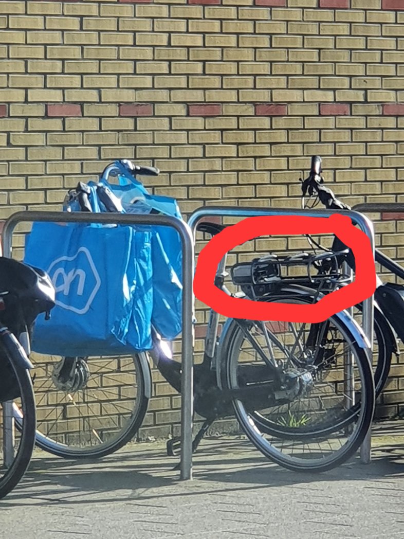 FunopdenTwit's tweet image. € 244,81 aan #boodschappen...
Zou ze haar #accu daarvoor verkocht hebben ? 😳🤔