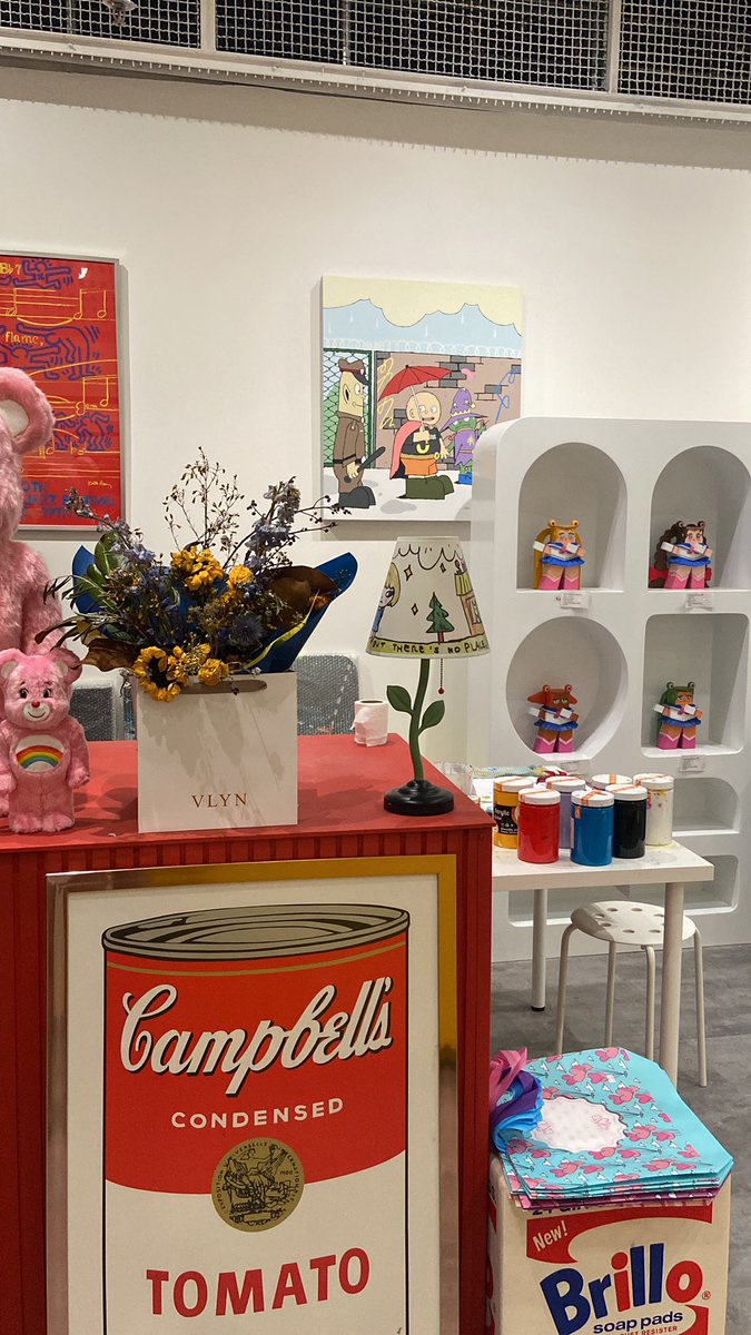 a_carrot_bagel's tweet image. เดินชมผลงานสวย ๆ &amp;amp; Art Market at Mrt พหลโยธิน 🧢🍝🧼🧁

#MetroArt #Mrtพหลโยธิน ✿