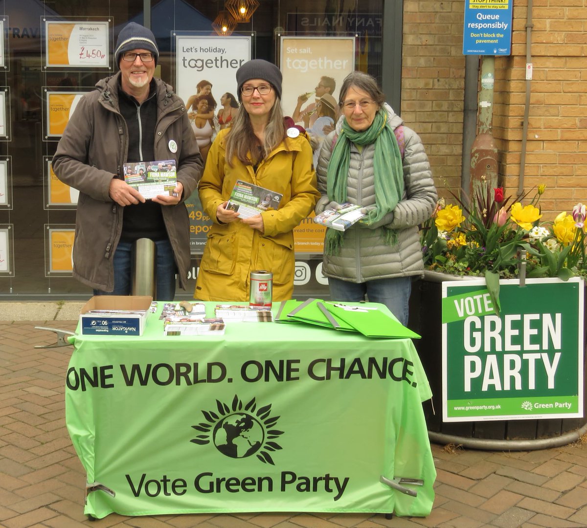 We will be out campaigning again in Kidlington for @IanMiddletonX and the Cherwell District Council seat @green_doorstep @lindanewbery @greenoxford