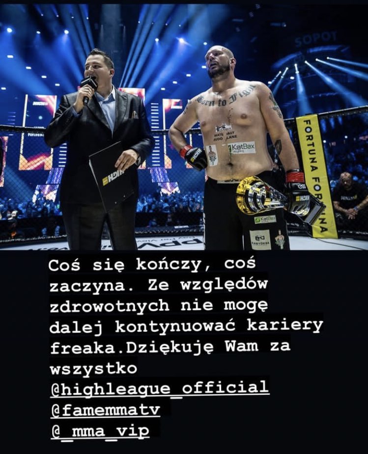 FreakInfo_'s tweet photo. Piotr ”Bonus BGC” Witczak za pośrednictwem Instagrama poinformował o zakończeniu swojej kariery we freak fightach. 😱
Piotr dodał również, że to problemy ze zdrowiem były głównym czynnikiem do podjęcia takiej decyzji. 😓
#famemma #highleague #mmavip https://t.co/SlnkuTmLzT