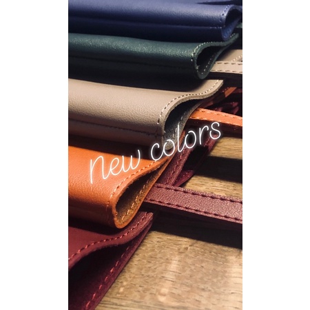 ph_producthub's tweet photo. "Elevate your style with Marikina-made leather bags! Handcrafted with love and attention to detail, these bags are the perfect combination of durability, style, and practicality. Show off your unique taste and support local artisans today!
Shop now> https://t.co/gQA52EdN4V https://t.co/SgiEgyd8Jz
