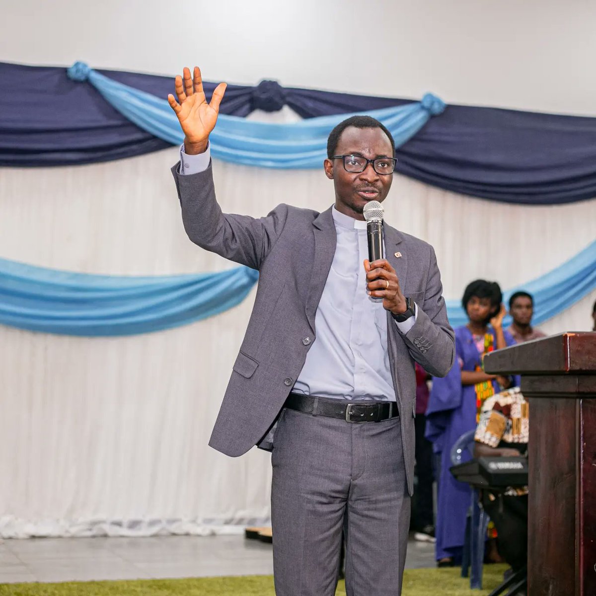 nupsgknust's tweet photo. Highlights from our fresher's service📸😍 start this week in his Glory♥️
#freshersservice
#nupsgknust
#Godfirst https://t.co/m9AitG1V1M