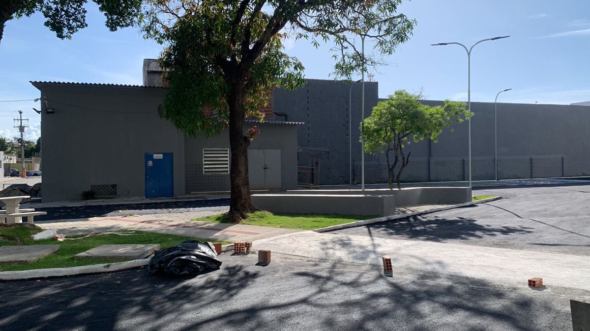 Gente, olha só como tá ficando o estacionamento do nosso prédio-sede. 🅿️🚘

Com a reforma e ampliação do nosso estacionamento, teremos 66 vagas para carros, 18 vagas para motocicletas e também vamos contar com um bicicletário. 🚙 🏍️ 🚲